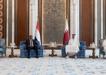 Verhandlungsversuche im Bürgerkriegsland Sudan:  Armeechef al-Burhan trifft Katars Staatschef