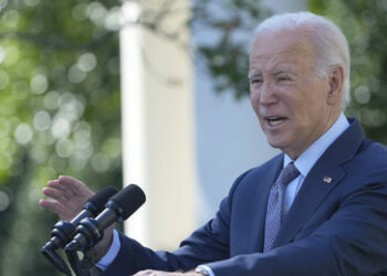 Biden erzählt dreiste Lüge über "enthauptete Babys" – Weißes Haus korrigiert ihn