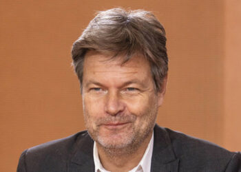 Dusch-Tipps des Wirtschaftsministeriums kosten Steuerzahler bis zu 83 Millionen Euro