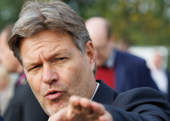 Geisterfahrer Habeck versteht immer noch nicht, warum in der Ukraine Krieg ist