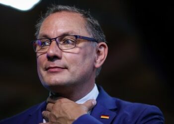 Nach Anschlag auf AfD-Chef: Partei nimmt zu Zustand von Chrupalla Stellung