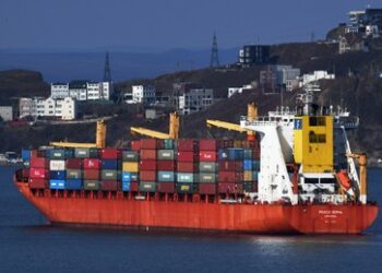 Russlands Ministerpräsident Mischustin: Frachtumsatz mit Asien wächst um 50 Prozent