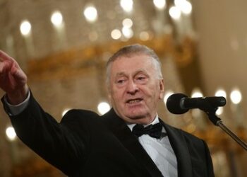 Schirinowski "prophezeite" 2019 für 2024: Die Welt vergisst Ukraine wegen Nahost-Konflikts