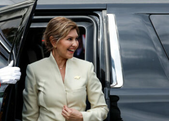 Selenskijs Ehefrau fordert von Google mehr Zensur