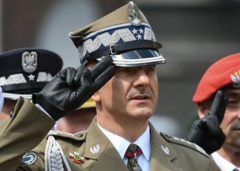 Top-Kommandeure polnischer Armee treten nach Raketenskandal zurück