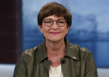 Trotz Wahlschlappe in Hessen und Bayern: SPD-Vorsitzende verteidigt Ampel-Koalition