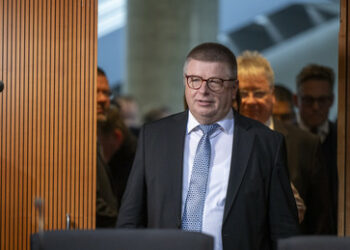Verfassungsschutz-Chef: Nachrichtendienste sehen derzeit "viele Bedrohungen"