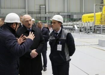 Verzögerung bei Inbetriebnahme des BelAKW: Minsk fragt Moskau nach Entschädigung