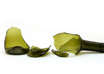 "Beginn eines Wirtschaftskrieges" – Französische Winzer zertrümmern spanische Konkurrenzprodukte