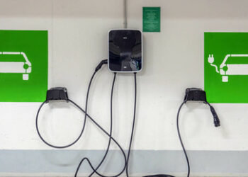 Bundesnetzagentur: Netzbetreiber dürfen bei Überlastung den Strom einschränken