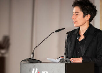 Distanzieren und positionieren: Innerer Frieden durch äußere Feindbilder