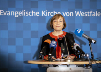 Erneut Rücktritt einer EKD-Chefin – Kirchen, Skandale und der Ego-Kult