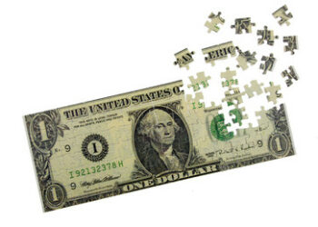 Ex-Berater des Weißen Hauses: BRICS+ könnten Dominanz des US-Dollars beenden