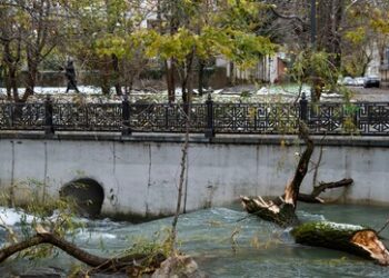 Heftiges Unwetter über dem Schwarzen Meer: Halbinsel Krim und Sotschi schwer getroffen