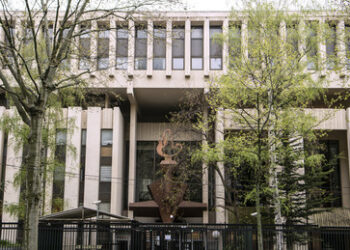 Moskau macht russische Visa-Zentren in Frankreich dicht