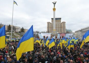Peskow: Die Ukraine ist ein unglückliches Land, das von anderen bezahlt wird