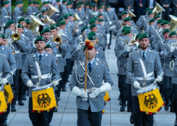 Quantensprung beim Mentalitätswechsel – DGAP bereitet Deutschland auf Krieg mit Russland vor