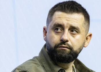 Rada-Abgeordneter macht eklatante Offenbarung: Krieg hätte im März 2022 beendet werden können