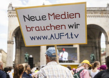 Und wieder Zensur: Medienaufsicht verbietet Ausstrahlung von AUF1 per Satellit