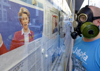 Uninformiert oder dumm: Annäherung durch Trägheit