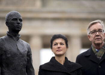 Wagenknecht will nicht als Vorsitzende ihrer Partei agieren - Linke will wieder "Ostpartei" werden
