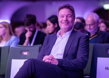 Wirtschaftseinbruch: Kinderbuchautoren gehören nicht ins Wirtschaftsministerium