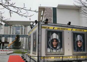 "Satire-Aktion" fordert AfD-Verbot – mit gefälschtem Scholz-Video