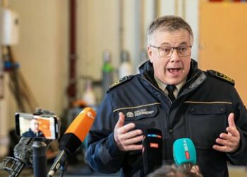 Bombenstimmung in Berlin: Böllerattacken – ein Verletzter, mehrere Festnahmen