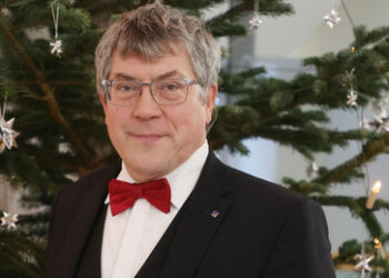 EKD-Bischof kritisiert Ukraine-Hilfen: Warum bei uns sparen, und anderswo in Kriege investieren?