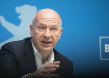 Für Flüchtlinge und Fußball-EM – Berliner Senat will 882 Millionen Euro weitere Schulden aufnehmen