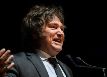 Irrwege als Ausweg: Immer mehr Populisten gelangen an die Macht