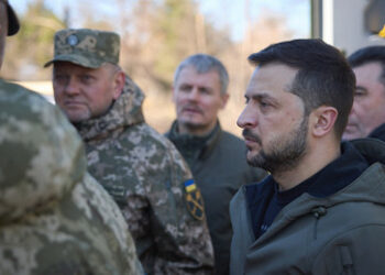 Kommt ein "Marsch auf Kiew"? Saluschny beschuldigt Selenskij