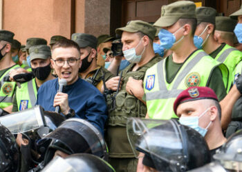 Neuigkeiten von der ukrainischen Justiz: Rechtsradikaler nach Totschlag freigesprochen