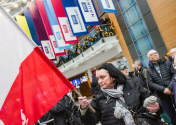 Polnischer Regierungschef Tusk installiert neue Nachrichtensendung – Duda spricht von "Anarchie"