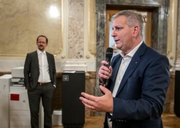 Rücktritt bei Schweizer SVP: Marco Chiesa gibt Präsidium überraschend ab