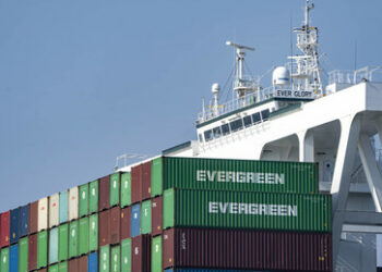 Schifffahrt durch Rotes Meer bricht ein ‒ erste Reederei meidet nun auch Israel