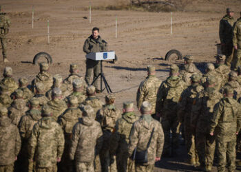 Selenskij offenbart Zahl des ukrainischen Heeres