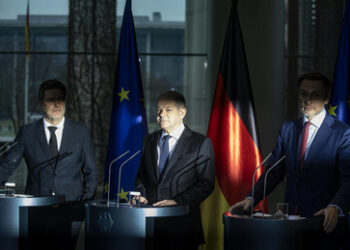 Sonntagsfrage: Ampel liegt gleichauf mit Union, AfD bei 23 Prozent