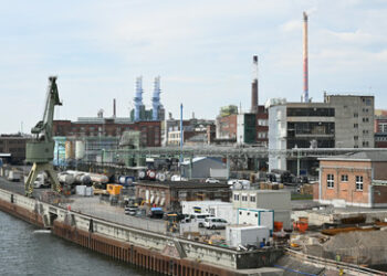 Umfrage des Instituts der deutschen Wirtschaft: Düstere Aussichten für 2024