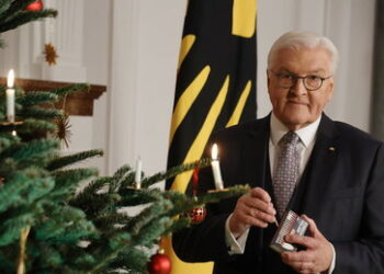 Weihnachtsansprache des Bundespräsidenten: Trotz Krisen Zuversicht nicht aufgeben