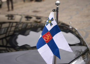 Zeitung: Finnland will Artilleriemunition für Ukraine produzieren