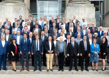 "AfD zieht mehr Wähler an als NSDAP 1930" ‒ Focus und Forsa hyperventilieren