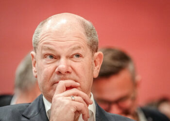 "Putin hat die Gaslieferungen eingestellt" – Scholz und Habeck im Faktencheck