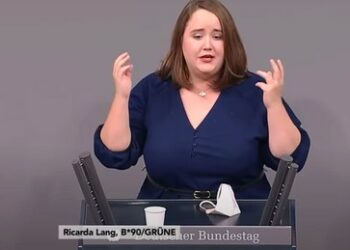 Corona-Aufarbeitung: Rückblick auf Reden verantwortlicher Politiker – Lang und Lauterbach