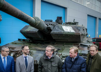 Grünen-Politiker: Ukrainische "Reparaturversuche" machen Leopard-Panzer funktionsuntüchtig