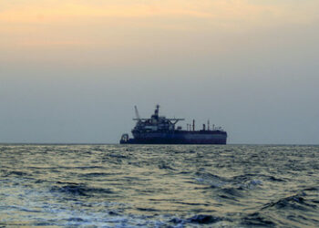 Huthis greifen versehentlich Tanker mit russischem Öl an