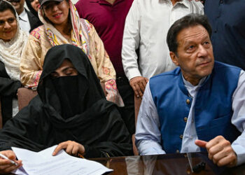 Imran Khan erhält weitere Gefängnisstrafe – 14 Jahre wegen Korruption