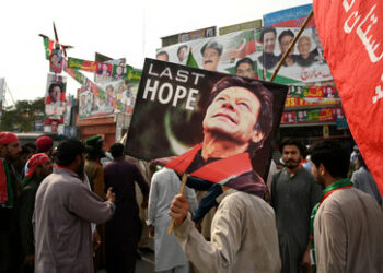 Pakistans Ex-Premierminister Imran Khan zu zehn Jahren Gefängnis verurteilt