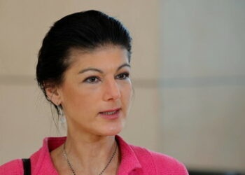 BSW und Linke im Bundestag – Wagenknecht will gegen Einschränkungen klagen