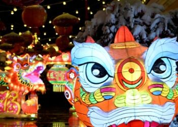 China begeht Neujahrsfest: Xi gratuliert – In Moskau großes chinesisches Festival